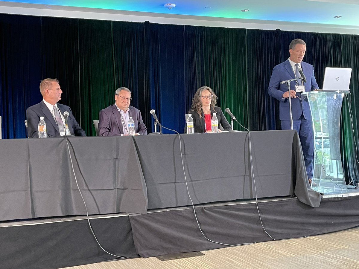 Amanda_Reeve's tweet photo. Can always count on Steve Trussell @AZROCKPRODUCTS @azmining to entertain as he moderates the Safer, Greener, Better Mining Panel w/ Eric Mears @haleyaldrich, Brett Lindsay w/ Salt River Materials Group, &amp; @RebeccaHudson Nunez @FM_FCX. @AZManufacturing @AZChamber #ESSLite21 https://t.co/3iTmUCDnfo