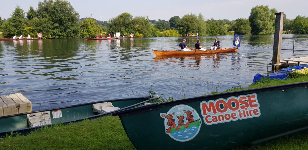 Great to see the swan uppers pass us at our base at Bisham Abbey 🌅 #marlow #riverthames #SwanUpping