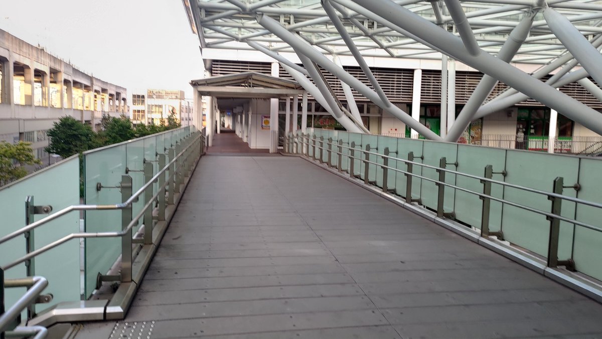 ハタガシラ ジン 太田川駅 常滑線と河和線が分岐する駅でホームが上下に重なってる駅 名鉄版京急蒲田駅 とあるアニメの聖地でもある