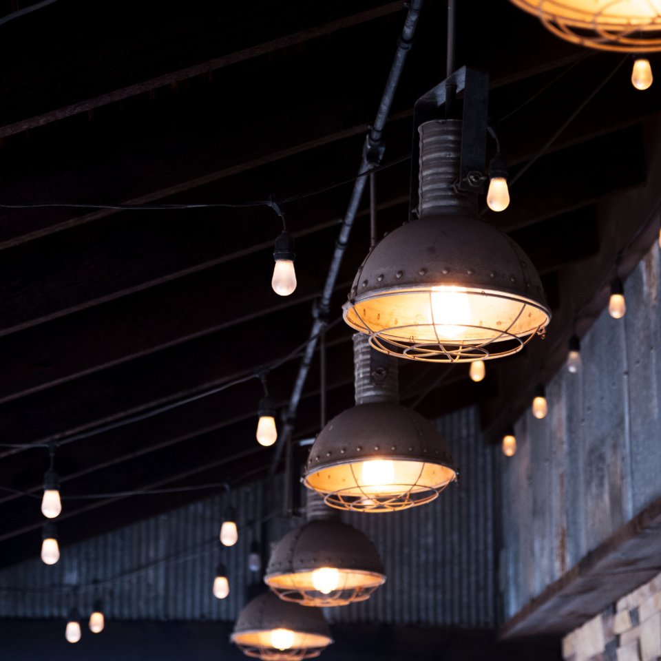 The best and the brightest permanent exterior lights for luxurious accent lighting or holidays. 📞7204273988
.
#electrician #denver #homelighting #lighting #denverhomes #exteriordesign #homes #electrical #homerenovation #jellyfishlighting #homesecurity #decorating #outdoorlights