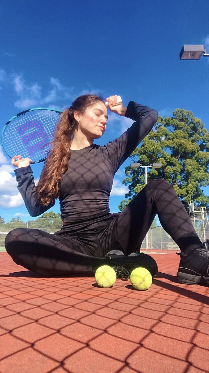 catalinadermenj's tweet photo. 🎾my other inspiration🎾
#tennis #catalina #catalinadermenjian #australia #sydney #europe #middleeast https://t.co/XplskALsIb