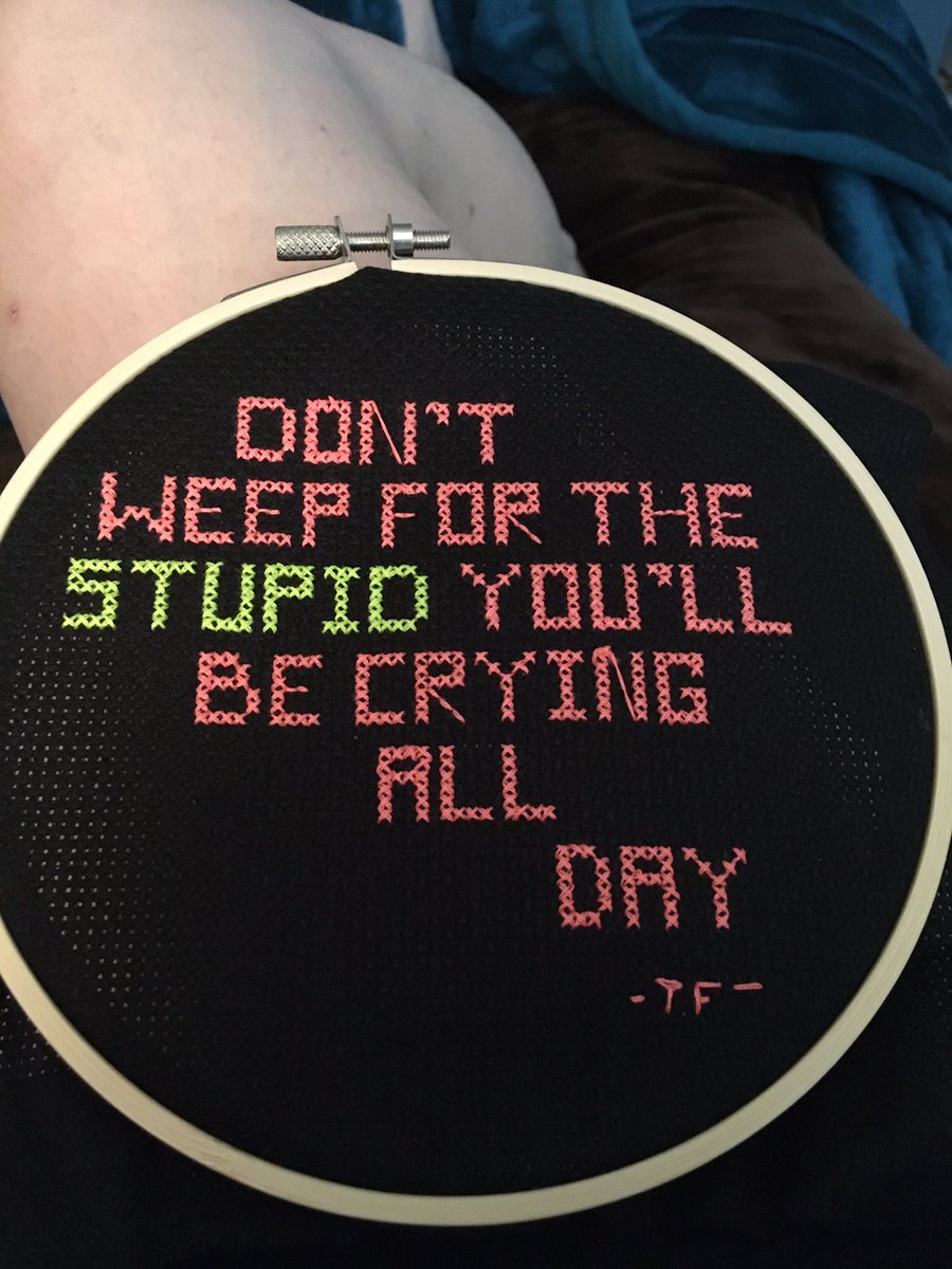 Night_Star_21's tweet image. I needed a creative outlet. So I picked up some cross stitch stuff. How better to start than one of my favorite @teamfourstar quote from #hellsingabridged #nerdcraft #crossstitch #freehand @KaiserNeko @Lanipator