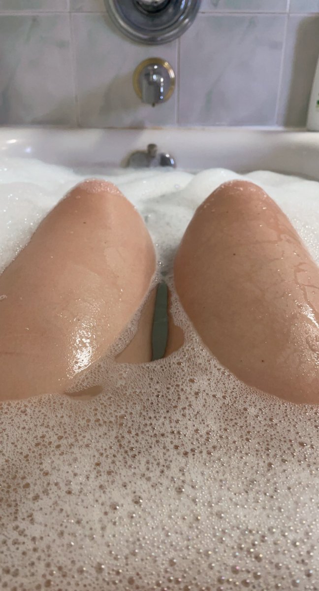 Mandi pagi biar fresh 😊😊