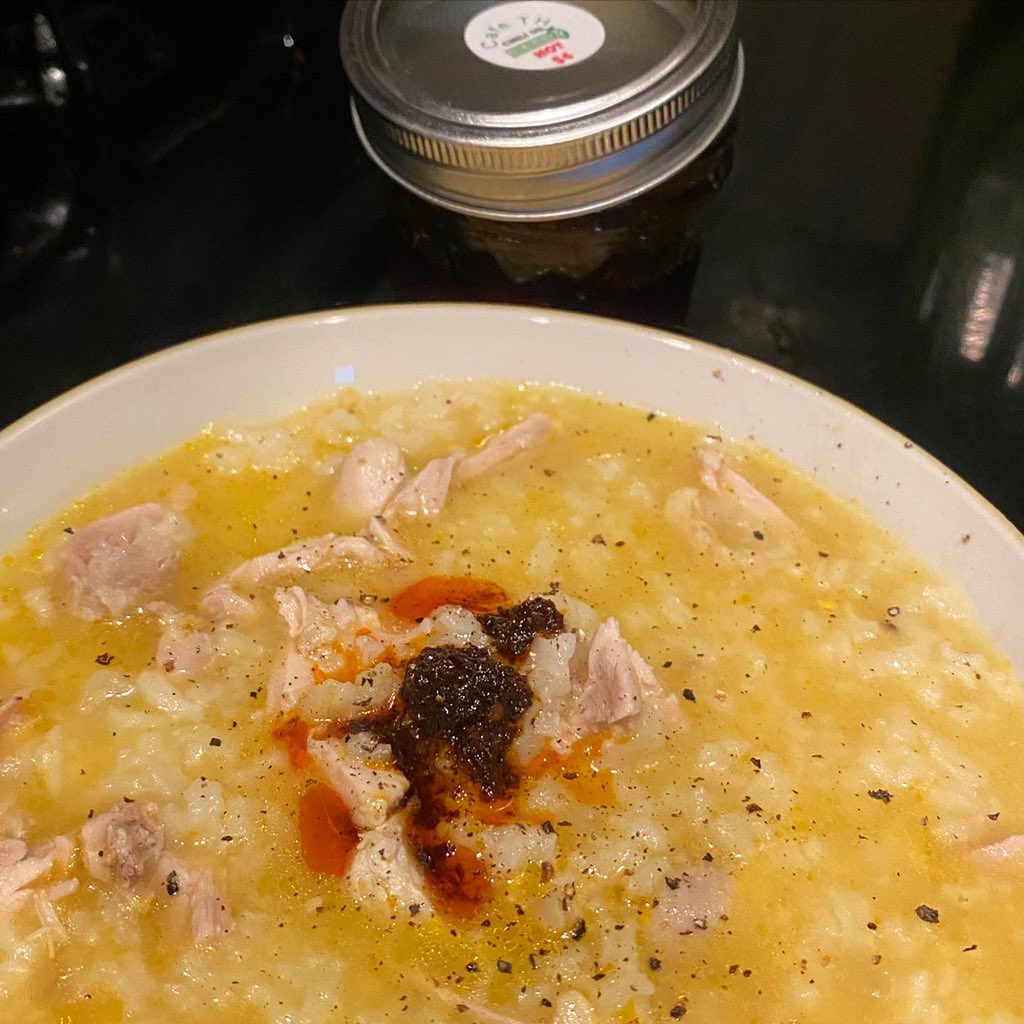 CafeTHtown's tweet photo. It has been a rough couple of weeks and feeling under the weather. It calls for some chicken congee and boy was this full of flavor. Added our spicy chili oil and 💥, I am healed. https://t.co/aBHmIqkvnD
