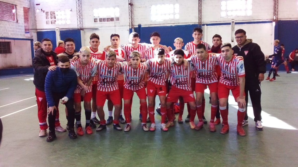 clublosandes's tweet photo. #FutsalMasculino Resultados ante #FHMF ๐
โ
Primera: CALA 4 - FHMF 1 ๐
โ
Tercera: CALA 5 - FHMF 4 ๐
โ
Cuarta: CALA 6 - FHMF 4 ๐
โ
Quinta: CALA 4 - FHMF 3 ๐
โ
Sexta: CALA 3 - FHMF 1 ๐
โ
Sรฉptima: CALA 2 - FHMF 3 ๐
โ
Octava: CALA 8 - FHMF 1 ๐ https://t.co/WgrNQ1u2bD