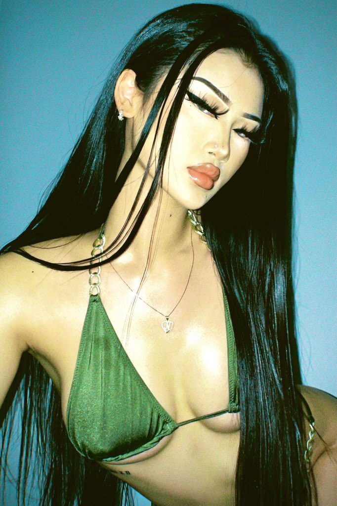 X O X O