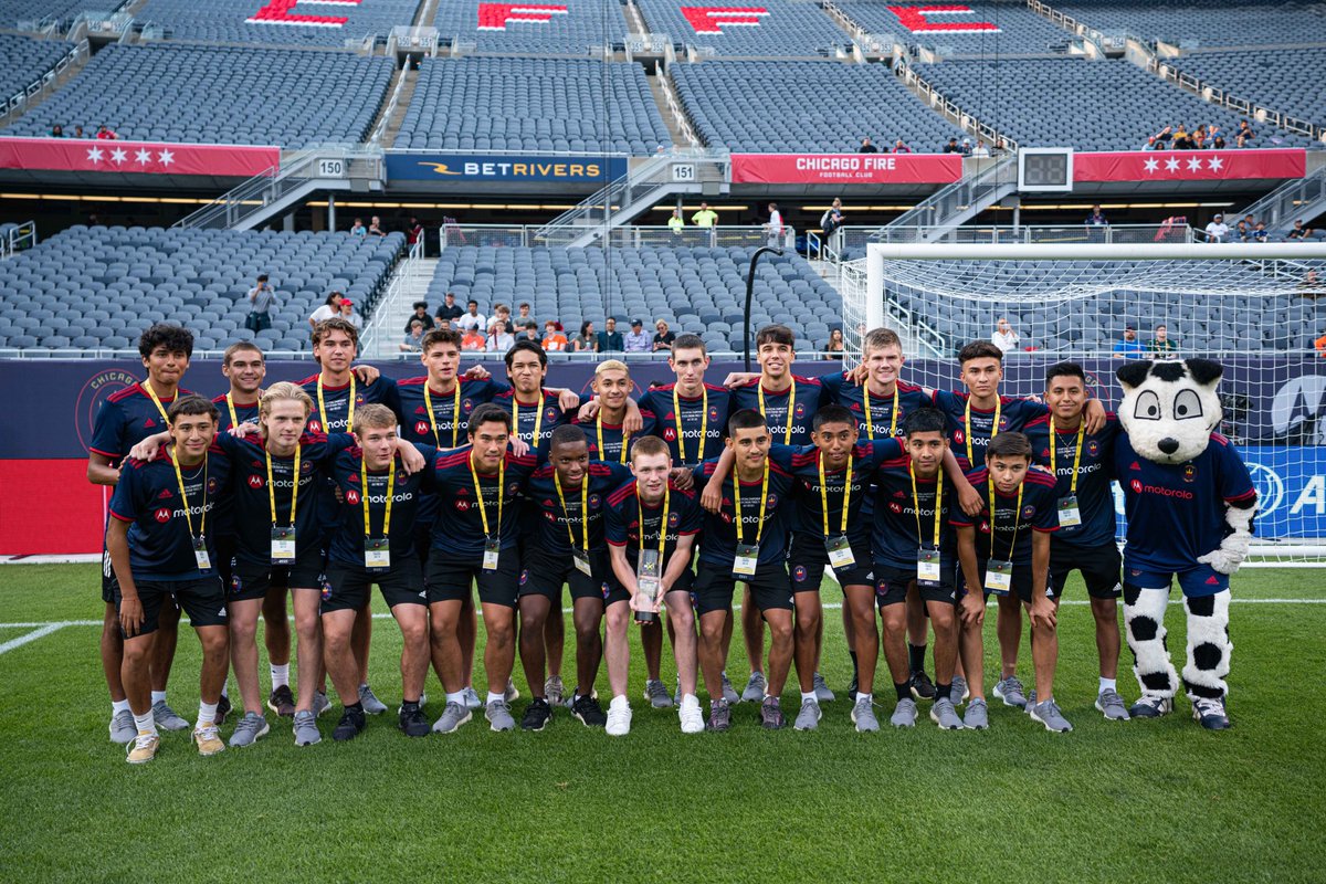 Se midieron ante lo mejor de EE.UU. y regresaron con el trofeo.

🏆 <a href="/ChiFireAcademy/">Chicago Fire Academy</a> Sub-19🏆