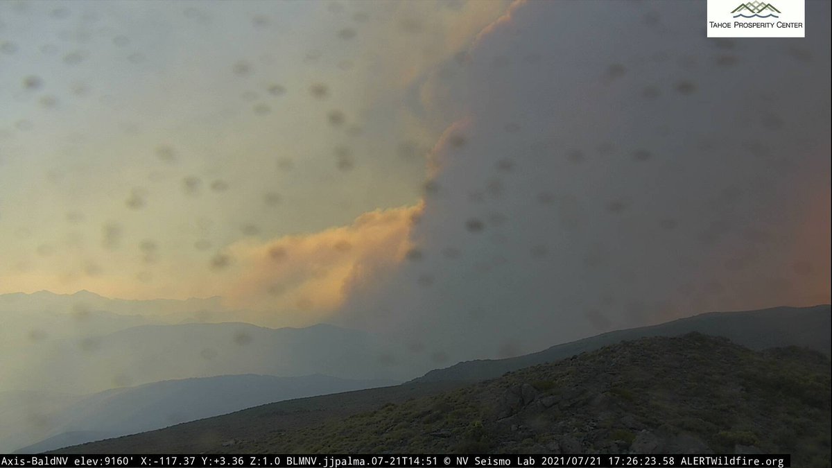CAFireScanner's tweet photo. #TamarackFire (Alpine Co, CA + Douglas Co, NV) - Since the fire has spread into Nevada, scanner traffic can be heard on their side (https://t.co/cDPYza6T8n). Chief 104 requesting 3 addl brush rigs immediate need to Leviathan Mine Rd &amp; US-395, unspecified reason. https://t.co/H23Vl4x4D8