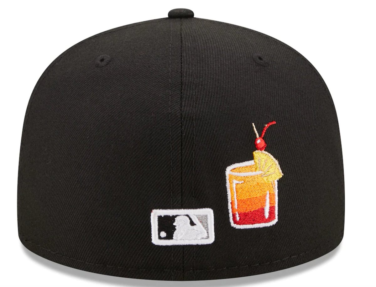NBCSAthletics's tweet photo. Uhhhh … thoughts on this New Era hat?? 😬 https://t.co/jdbFbfCK6h