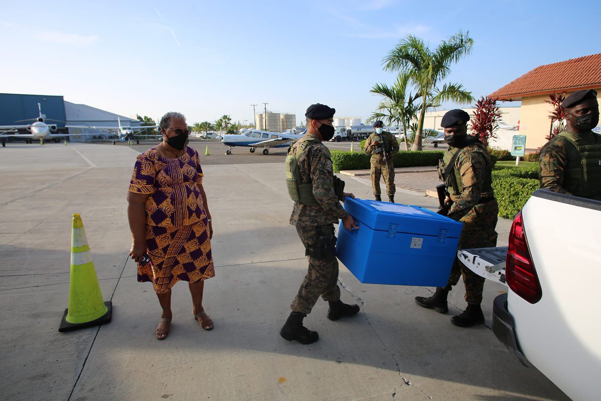 opmthebahamas's tweet photo. Today The Bahamas received 3,496 doses of the COVID-19 AstraZeneca vaccine as the result of a donation from the British Overseas Territories of Montserrat and Anguilla. Thank you to Montserrat and Anguilla and the United Kingdom for this much-needed support. https://t.co/p5a5xOqljS