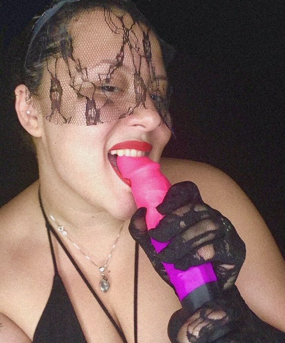 Yummy https://t.co/rSaPFpY8OX<a href="/tag/boobs"class="tags"><span>#boobs</span></a><a href="/tag/gif"class="tags"><span>#gif</span></a>