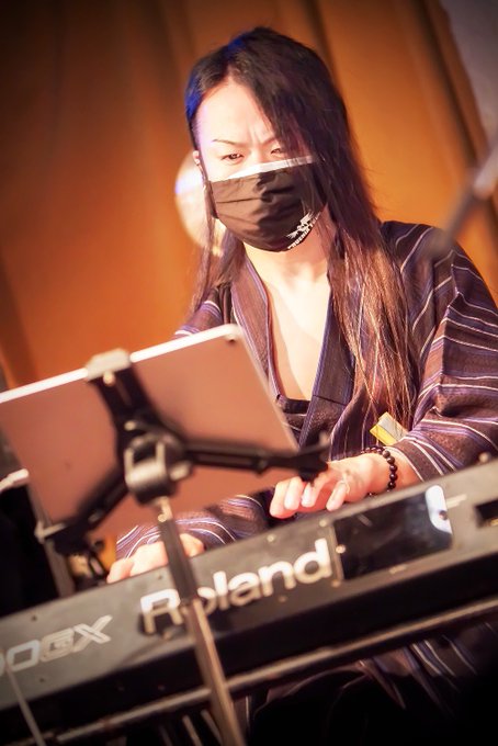 演奏 高画質 のtwitterイラスト検索結果 古い順