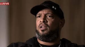 This is Capitol Police Officer Harry Dunn.

Unbelievably, *ucker Carlson attacked him on national television tonight for defending Congress from his MAGA viewers that stormed the seat of government to try and stop the vote.

If you support <a href="/libradunn/">Harry Dunn</a> then follow him and RT this.