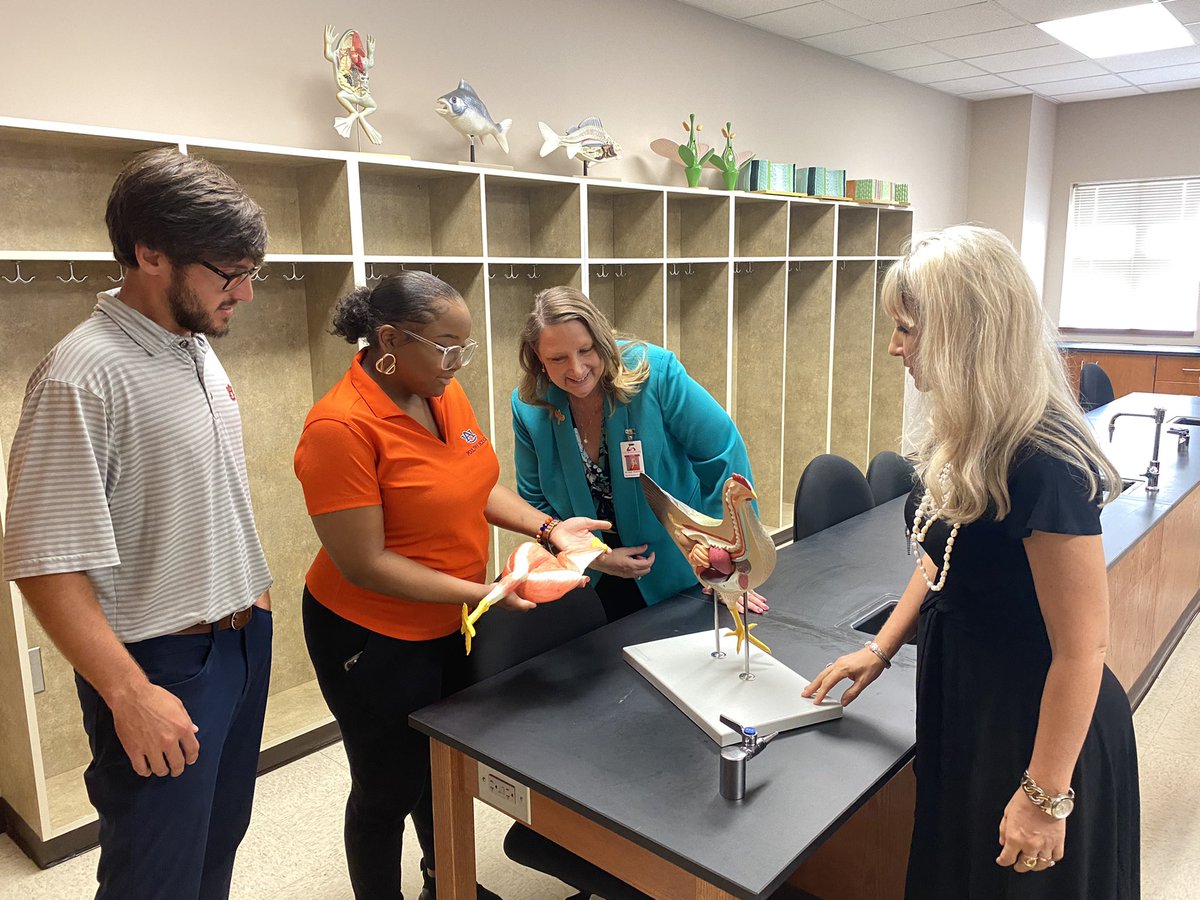AlabamaPoultry's tweet photo. @AuburnAg student recruiters Brandon Justice and Jerrica Russaw and APEA communications director Caleb Hicks are traveling around the state this week for a tour of Alabama’s poultry industry and to learn more about student job opportunities within the industry. https://t.co/zIaOe1hGIe
