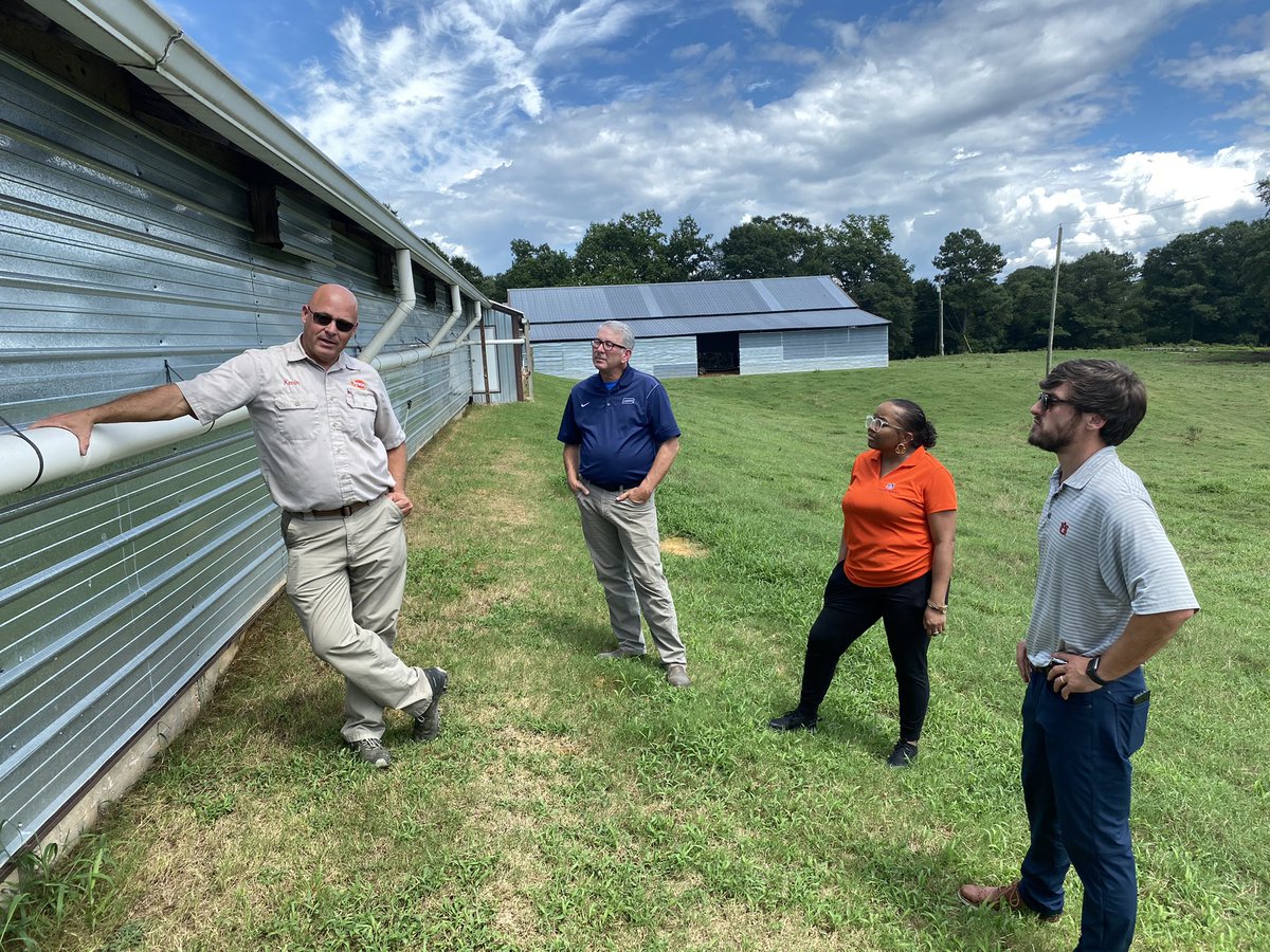 AlabamaPoultry's tweet photo. @AuburnAg student recruiters Brandon Justice and Jerrica Russaw and APEA communications director Caleb Hicks are traveling around the state this week for a tour of Alabama’s poultry industry and to learn more about student job opportunities within the industry. https://t.co/zIaOe1hGIe