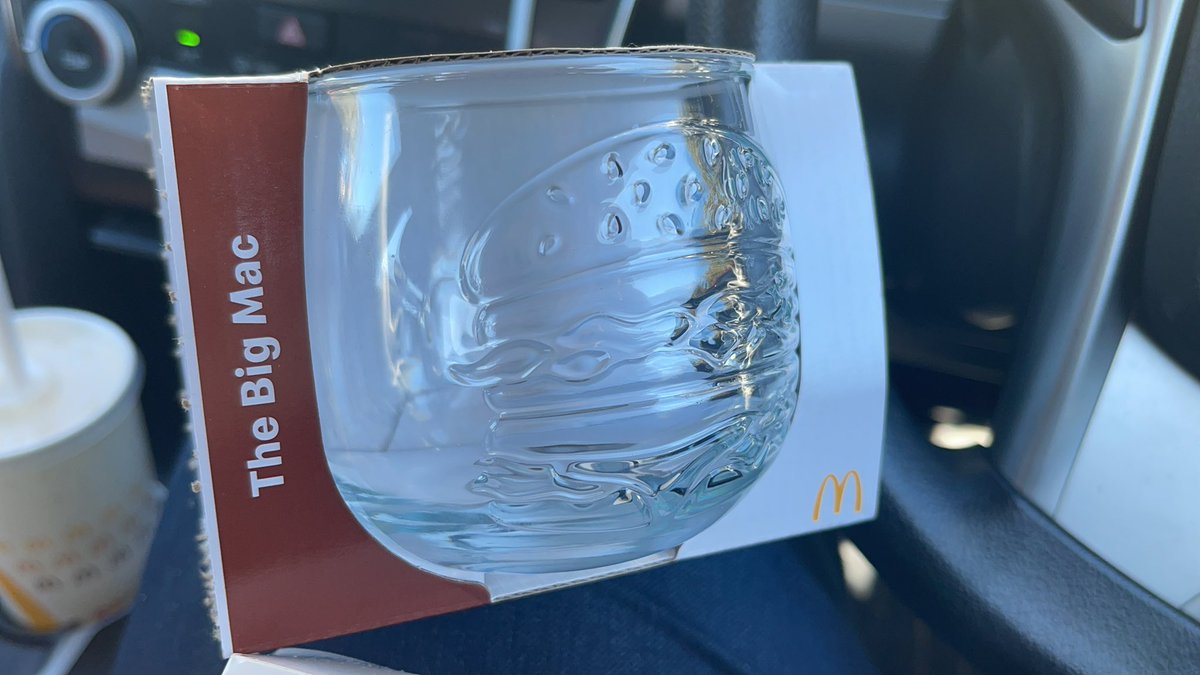 If Maccas can stop giving me this piece of shit, would be great thanks.