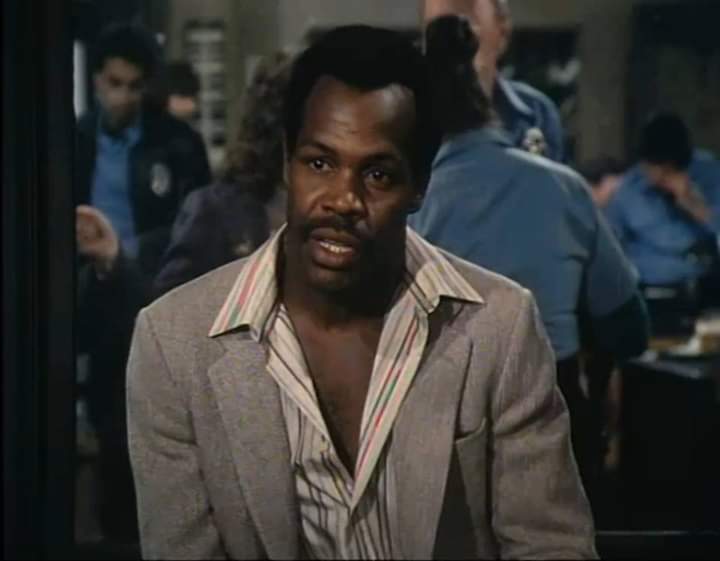 Happy Birthday to Danny Glover \"Jesse John Hudson\". 