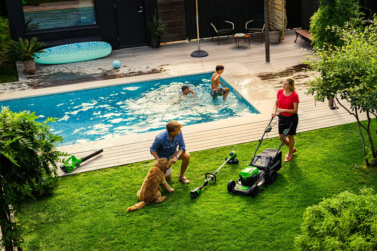 Greenworks24V's tweet photo. A beautiful yard doesn't happen all by itself.⁠
⁠
What's your favorite greenworks tool? Let us know in the comments below!😊
https://t.co/6GqYZq68JW https://t.co/Oq92S3SY9Z