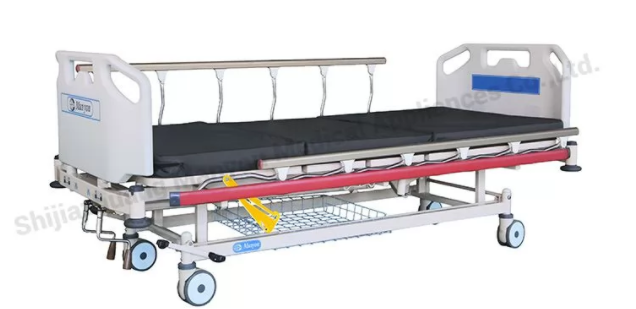 ManyouMedical's tweet photo. Two-crank hospital bed MC-3
 With two sections extendable type stainless steel infusion stand
#Manyou #MedicalNursingBed #Medical #Emergency #SevereTransportSystem #MedicalTrolley #Stretcher #Hospital #HospitalBed
https://t.co/D9IHHj4VZO https://t.co/KDIUFvego9