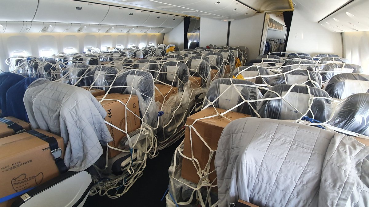 yocova_'s tweet photo. Cristian Sutter, CEO at cargo conversion provider @AvensisA talks disappearing belly freight capacity and the rise of the preighter or cargo-in-cabin approach to fixing logistical challenges following Covid collateral damage: https://t.co/IiEEMfwWU4 #flightops #logistics https://t.co/syILN4pbGY