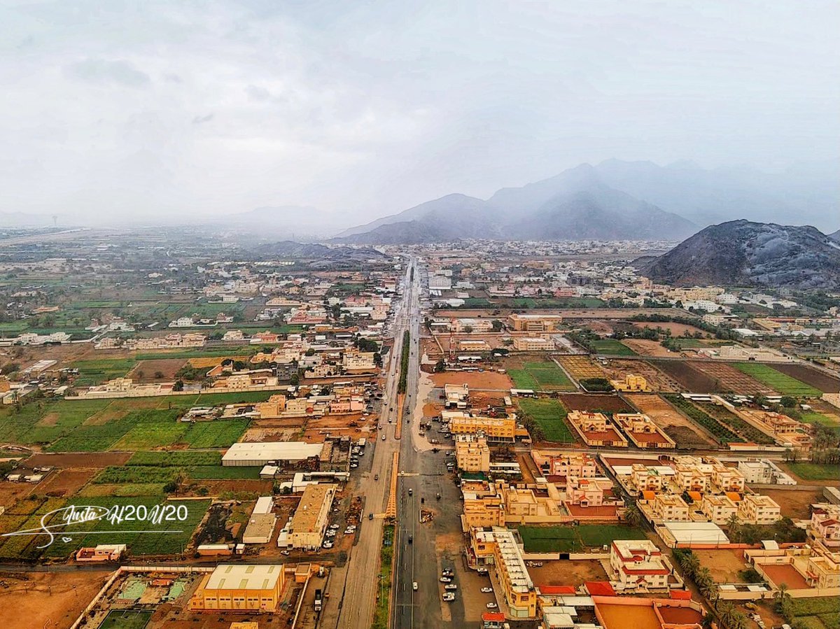موطني نجران والجد القديم'

#نجران_الانᅠ 
#الحضن
<a href="/AlhadanNews/">الحضن نيوز</a>