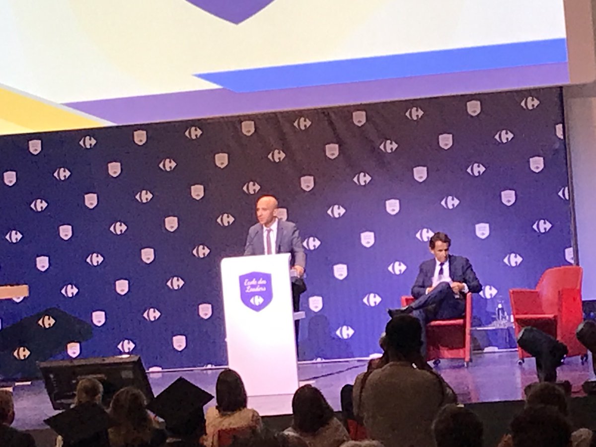 ⁦<a href="/BaitiehR/">Baitiéh Rami</a>⁩ en direct de la remise des diplômes de l’Ecole des Leaders promotion Marcel Fournier “ une promesse à Carrefour et a nos clients : le 5-5-5” 🚀🚀🚀🚀🚀⁦<a href="/CarrefourFrance/">Carrefour</a>⁩ ⁦<a href="/Paris_Dauphine/">Université Paris Dauphine - PSL</a>⁩