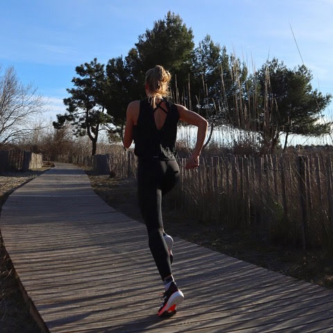 Une autre solution pour éviter les coups de chaud : la séance matinale à jeun ! :) <a href="/iRunFr/">i-Run</a>  u-run.fr/100196-la-sean…