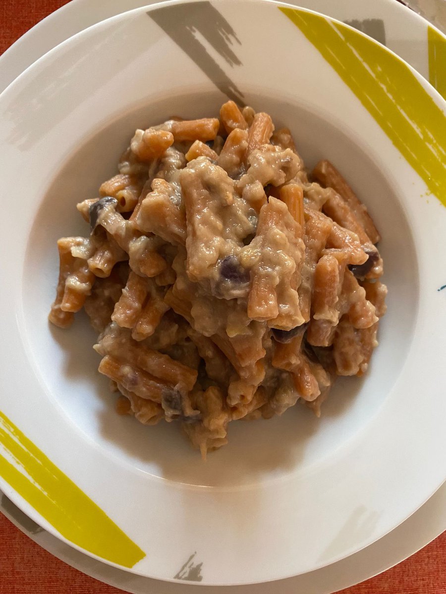 alessia calandra tweet media