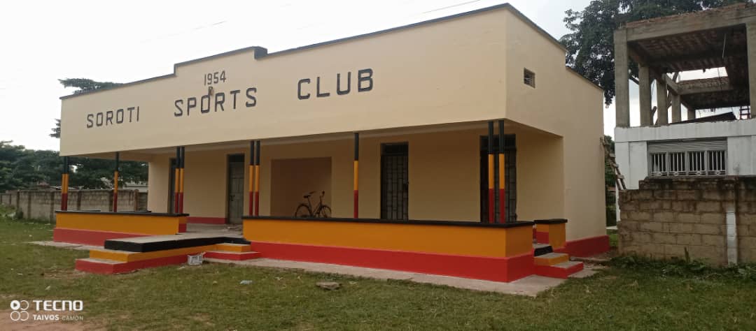 voice_of_teso's tweet photo. #VOTEFM UPDATE
Soroti legends in conjunction with the Soroti City Authority have made Soroti sports ground look great again.
Here is the current look of the structure at sports ground: https://t.co/gM652jbxXA