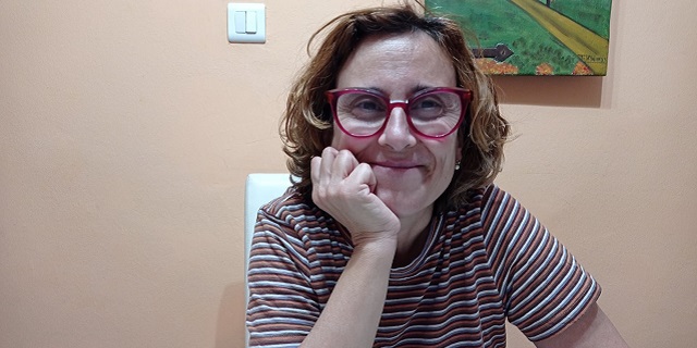 GrupoSorollaEdu's tweet photo. 📍@carcel_amparo, premio nacional “Ángel Sanz Briz” del @educaciongob, profesora del #Colegio Martí Sorolla, entrevistada en @RadioSefarad por su proyecto de difusión del conocimiento de la Shoá en las #aulas 
🔴Leer👉https://t.co/6Ng5fU41qK https://t.co/5sb636K07Z