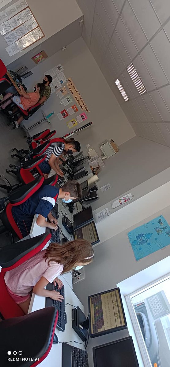 ¡Hoy hemos tenido un día completo! Taller de memoria, Torneo de Ajedrez con CAPI de Alcaudete , Mecanografía e Iniciación a las nuevas Tecnologías #VeranoDigital #guadalinfo ¿Aún no conoces todo lo que realizamos?