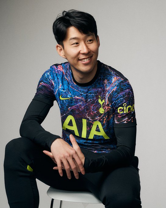Heung-Min Son models the new Spurs away kit