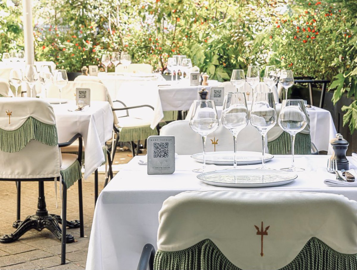 marcveyrat's tweet photo. @marc_veyrat tellement fier de notre restaurant 🥇🥇🥇 @lafontainegaillonparis #lafontainegaillon @gaultetmillaufr @laliste1000 #momagroup #chef #gastronomie #food #GaultMillau #gaultmillau #Laliste1000 @marcveyrat https://t.co/gnLC5PiLyh
