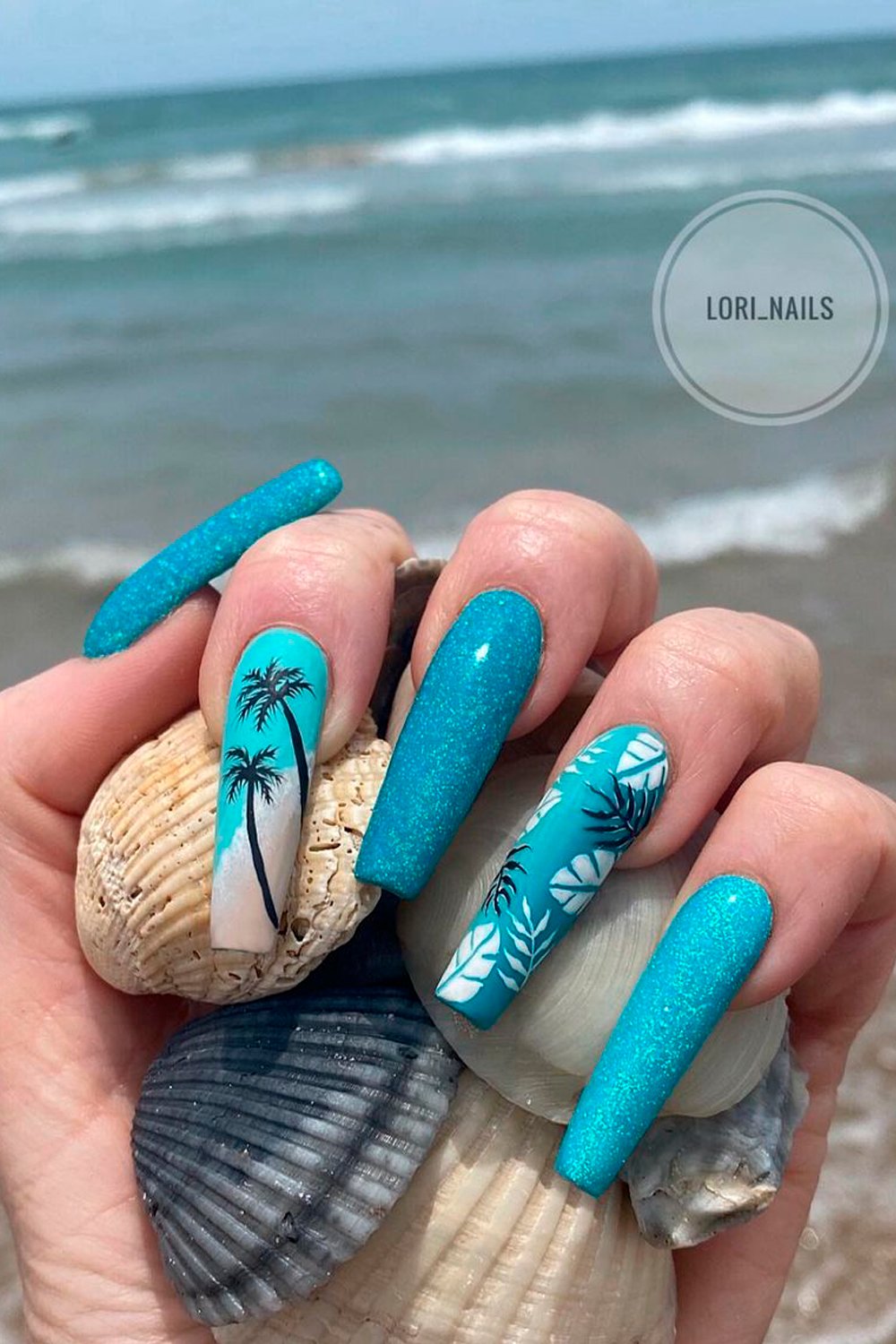 Palm nails 2024