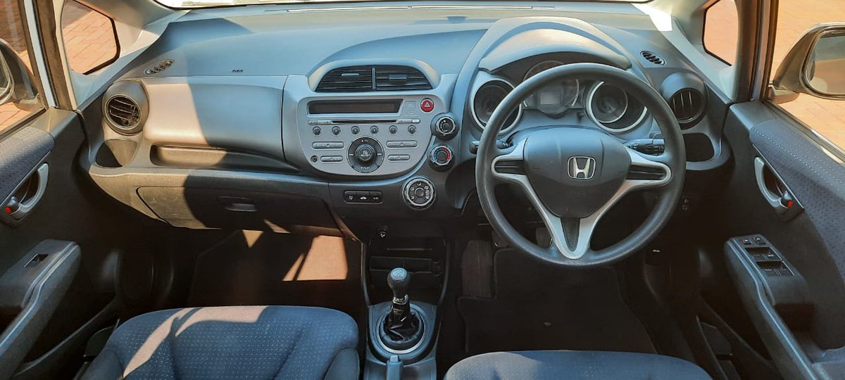 CallabeeAuto's tweet photo. 2009 Honda Jazz 1.4LX (R89 900)
- Mileage: 188 000km
- Manual Transmission
- Immaculate Condition

#CallabeeAuto https://t.co/Qac8NKlUxe