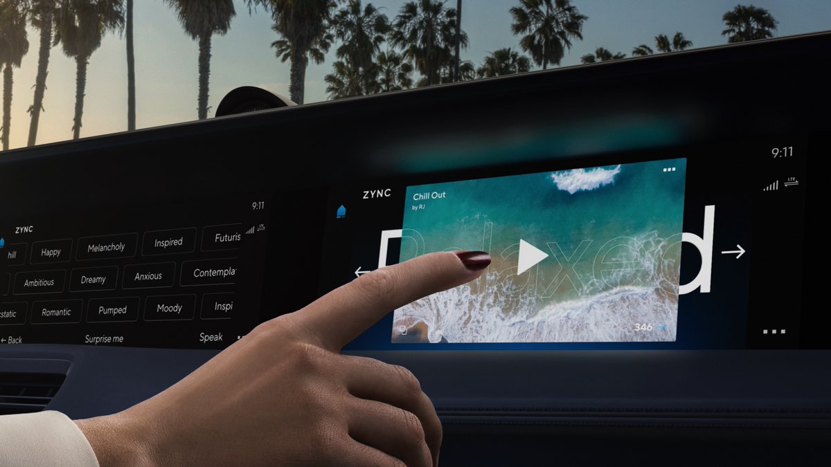 nextvisions's tweet photo. Digital and personalizable in-vehicle solutions are becoming increasingly important for many drivers. That´s why Porsche is joining the US tech start-up @ZyncInc as a strategic partner through its company builder, @FWRD31.

▶ https://t.co/Y743IT6dVQ #NextVisions https://t.co/RPO0fFT91s