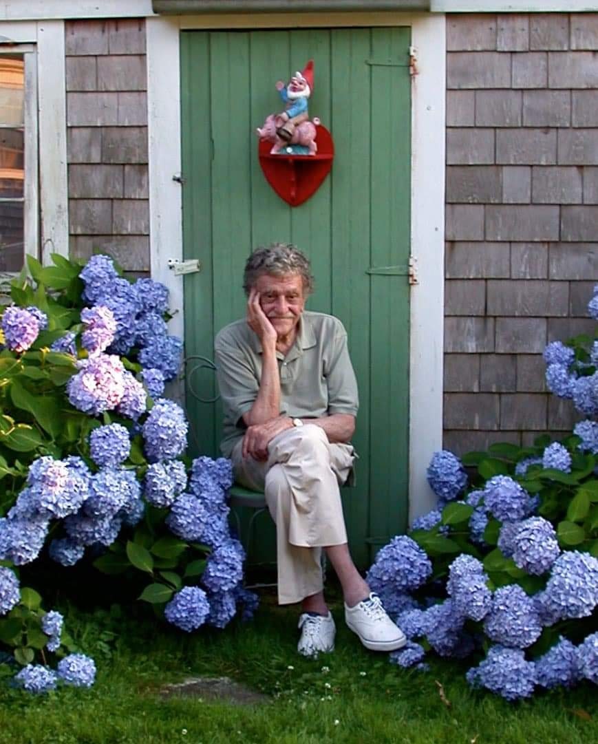 “Life is a garden, not a road. We enter and exit through the same gate. Wandering, where we go matters less than what we notice.”

— Kurt Vonnegut, Cat's Cradle