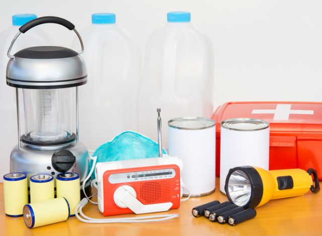 FidellaPlus's tweet photo. Keep a Disaster Kit at the Ready: Here’s What It Should Include https://t.co/33Ze0leNjD https://t.co/6TOq2xS5l3