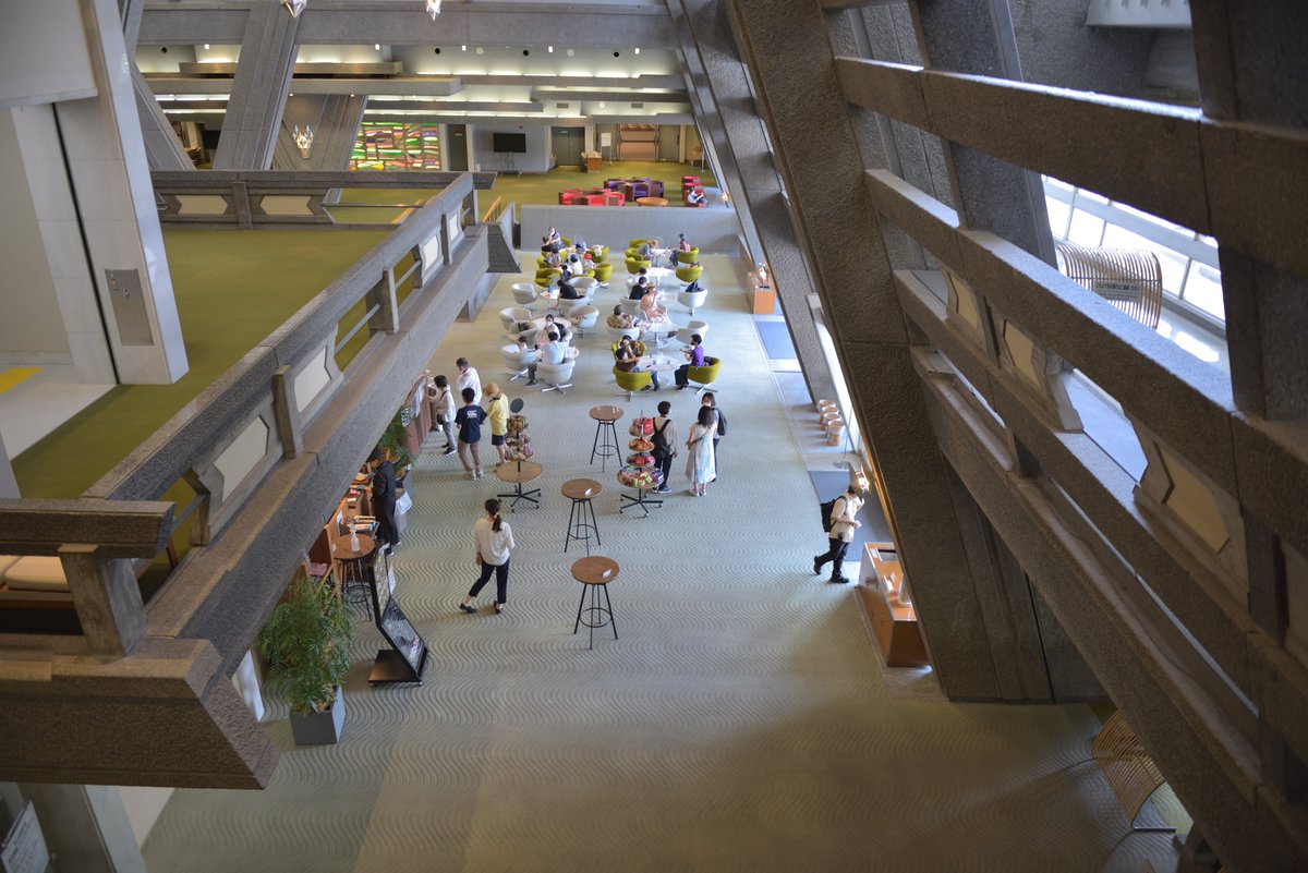 Icc Kyoto 国立京都国際会館 Official Icckyotoopenweek 1日目が終了いたしました ご来館いただきありがとうございました 庭園を散歩したり ゆっくり読書したりと 皆様それぞれのお時間を過ごされていました 7 25 日 まで開催しておりますので お