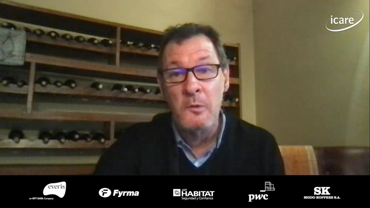 icare_chile's tweet photo. 🔴¡En vivo! @RBergoeingV: "Es preocupante que en Chile tengamos pocas empresas medianas. Nos falta una especie de clase media empresarial que pueda provocar a las empresas grandes para empezar a producir innovación y competencia". ¡Señal de #ICARE TV! ➡️ https://t.co/5oO9nGfQ4T https://t.co/WUjqz5ixYS