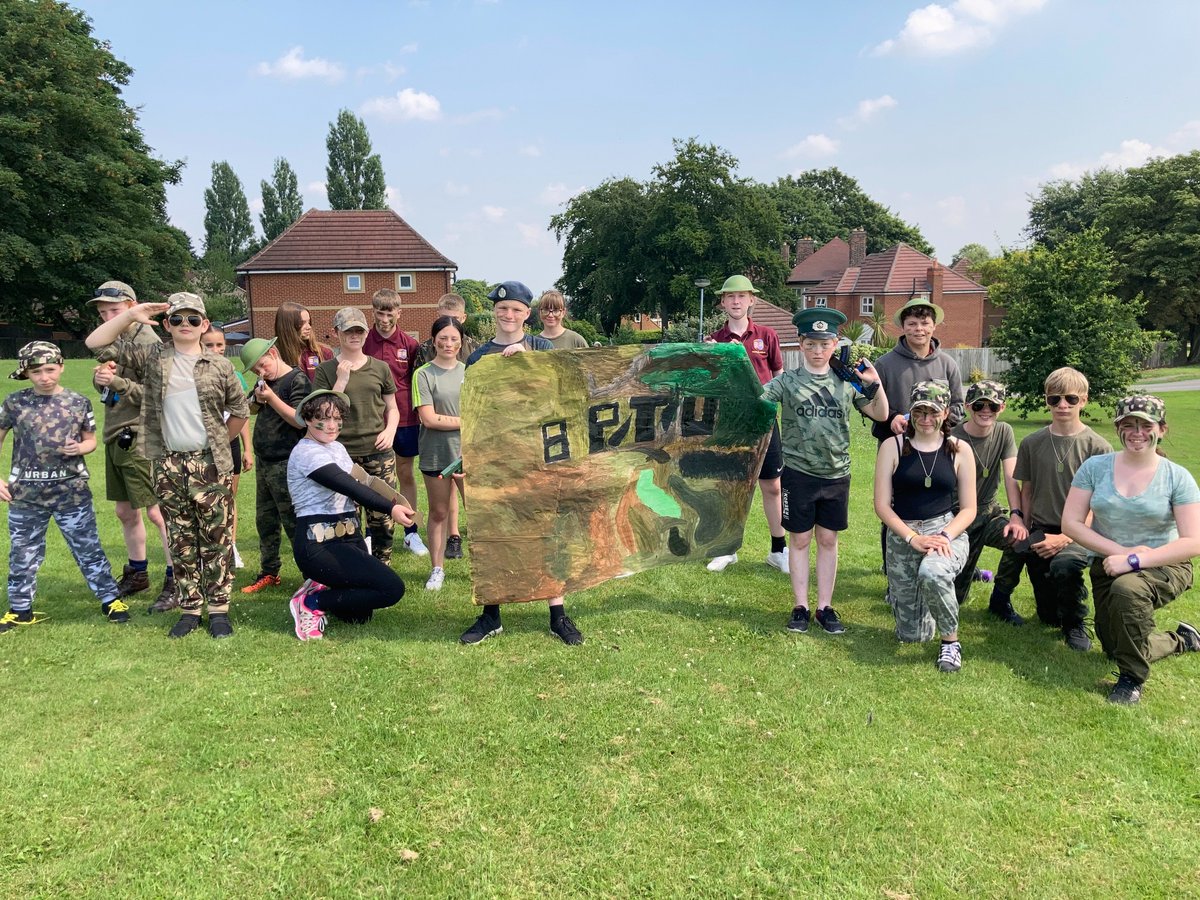 PATKingsSchool's tweet photo. We are blown away by the fancy dress this afternoon. Everyone looks amazing!! π€© More photos of all the form groups coming soon... but here are a few for now!
#SportsDay2021 #schoolgames #funinthesun #teamspirit https://t.co/cDQT4JiVSl