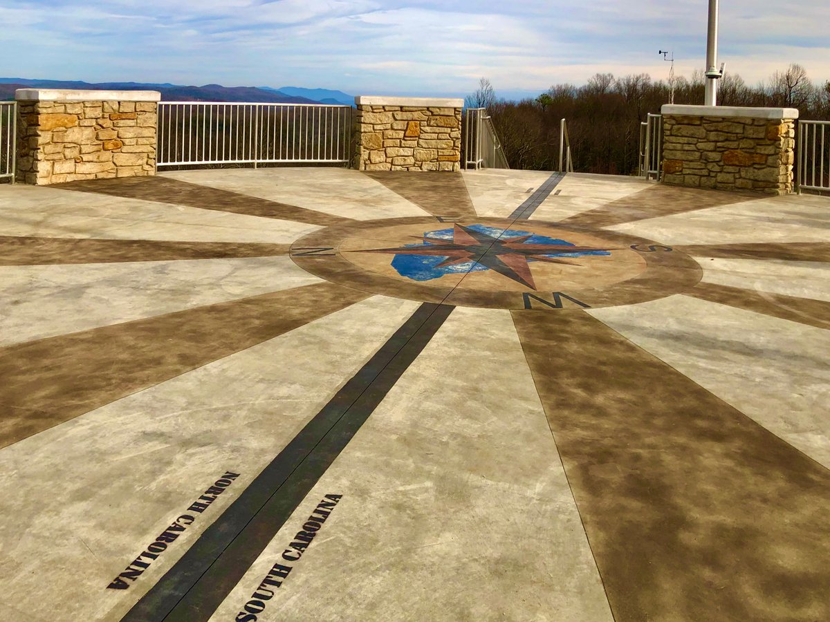 Discover_SC's tweet photo. Standing 11 feet above the 3,553-foot high point, the tower puts you over the tree line, offering a 350-degree panorama with views into three states—SC, NC and GA. Discover the undiscovered here. https://t.co/qXfLbG1mxH #DiscoverSC #UndiscoveredSC https://t.co/sRMRkPx3jQ