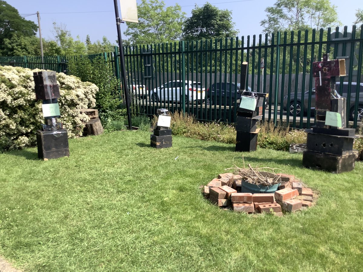IPMATGawthorpe's tweet photo. Year 3 Proudly present Gawthorpe sculpture park inspired by Barbara Hepworth! We couldnβt be happier with how our final art project of the year came together! #GCAYear3 https://t.co/lVeRcRlZBG