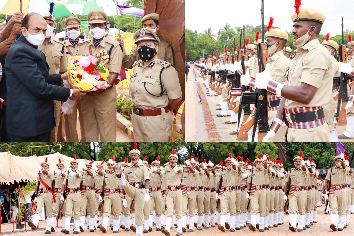 tgspbnshq's tweet photo. Hon'ble Home Minister of Telangana, Janab @mahmoodalitrs officiated as Chief Guest at the passing out parade held at @8thBnTssp.  Smt.Abhilasha Bisht,IPS ADGP #TSSP Bns, and other BN officials attended. #PassingOutParade #tsspecialpolice #Police  @TelanganaCOPs https://t.co/9iOAMNPrD4