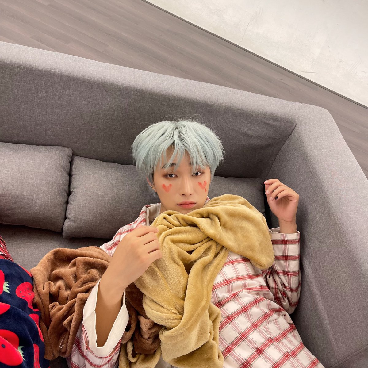 OmegaX_members's tweet photo. [#OX]

여러부우우우운!!! 
파자마 바모스는 어땠어요???
여러분들 보여드릴 생각에 신나게 찍었어요!! 
오늘 꿀잠 예약😘

#OMEGA_X #오메가엑스 #재한 https://t.co/fMgzwc88GO