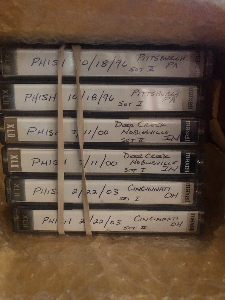 wook_chuck's tweet photo. Thanks @KyleMes I’ll get these dubbed and sent back to you soon! #phishtapes #ILovePhishTwitter https://t.co/SXlng872lA