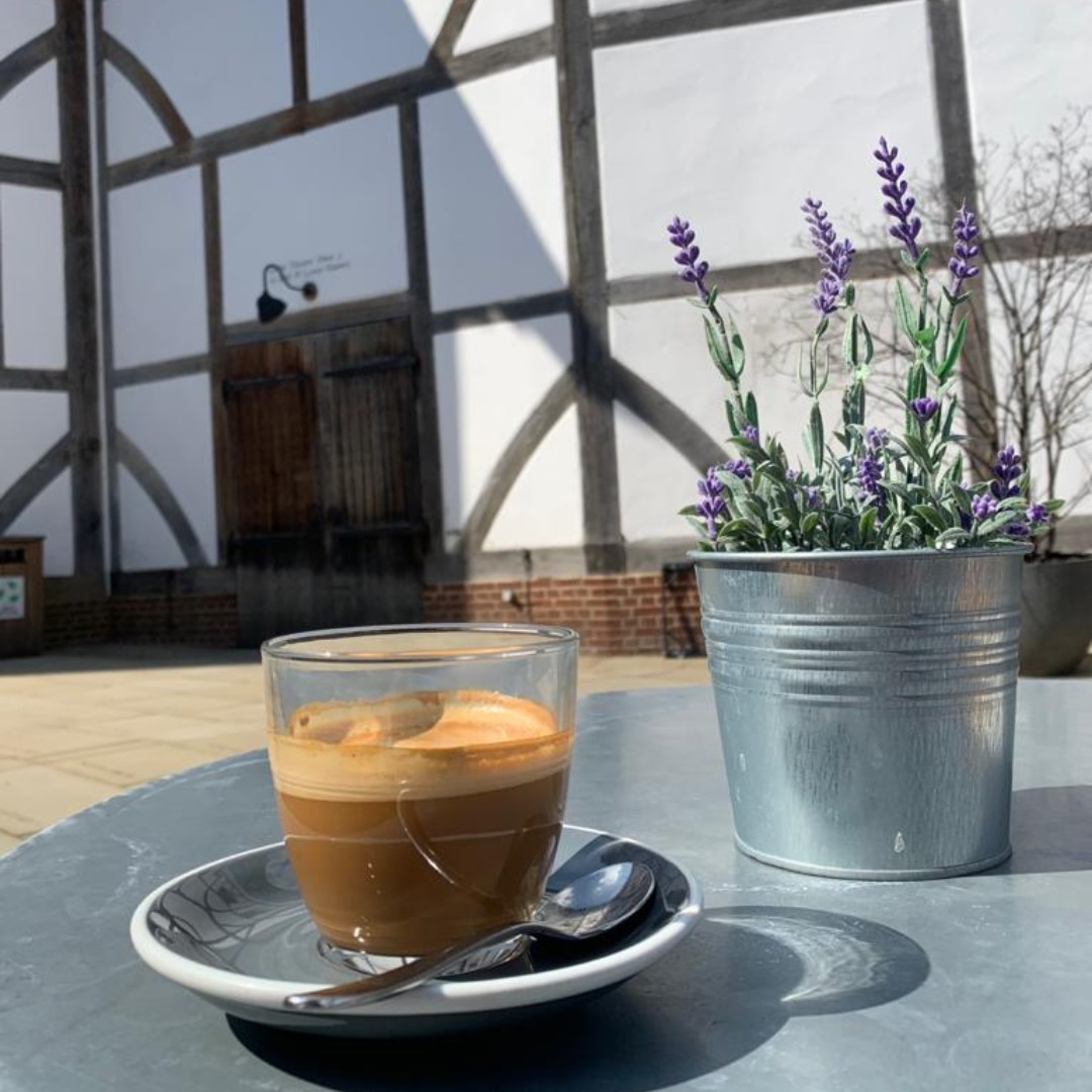 The perfect spot for a spot of coffee.
#bankside #coffee #goodmorninglondon #shakespearesglobe