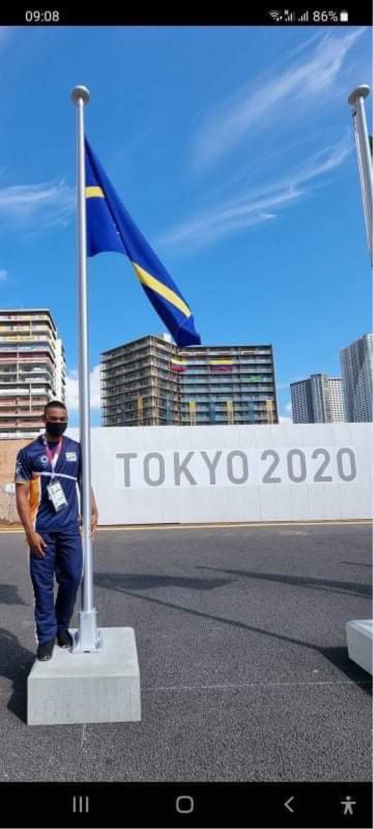 朗報 ナウル共和国 東京オリンピック開会式に入場しついに実在が証明される ナウルは本当にあったんだ 入場しただけでバズる国 Togetter