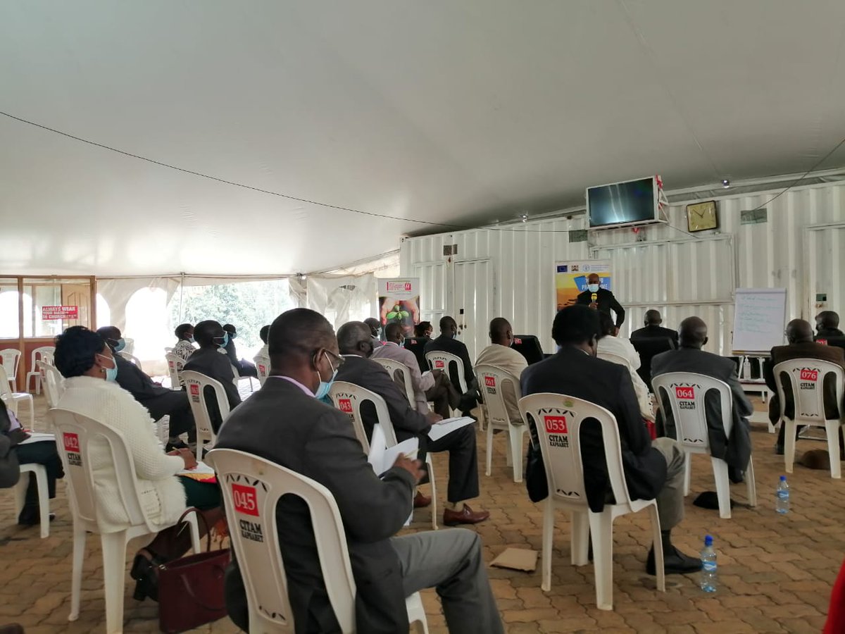 ldgi_kenya's tweet photo. Herman Shambi, Incoming County Commissioner, Nandi County, graced the forum and encouraged the LCB members to effectively, equitable and transparently undertake their mandate.
#landgovernanceprogramme
@mbarak_husna @mwathane @R_Kibugi @MwendaMakathimo @EUinKenya @FAOKenya https://t.co/78FMRJ09ZW