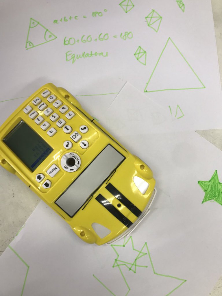 A2: Authentic integration of maths looks like students not even realising they’re doing maths. They need to understand &amp; apply the maths concept in order to solve the problem they want to solve eg. Understanding angles to draw with these Probots #PrimarySTEMchat
